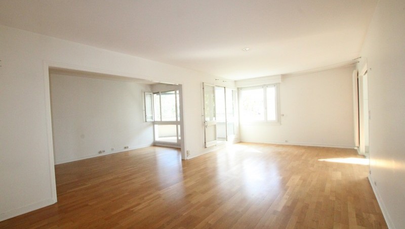 Appartement 128 m² CENTRE-VILLE / PLACE DE BRETAGNE